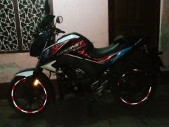 CB Hornet 160R CBS